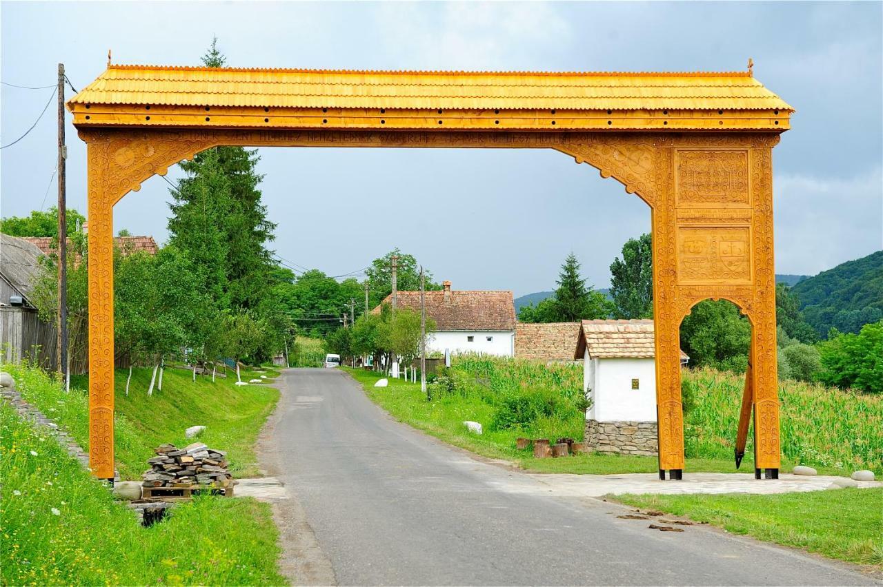 Transylvanian Country House Vetca Exterior foto